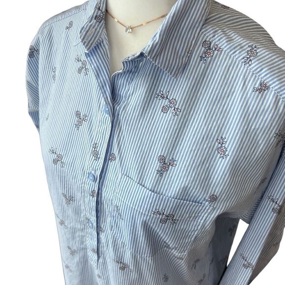 Divided H&M short tee shirt dress light blue floral stripes size 4 - Picture 6 of 16